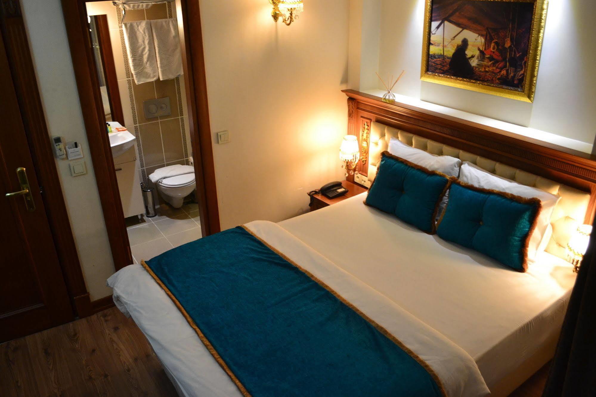 Blue Istanbul Hotel Exterior photo